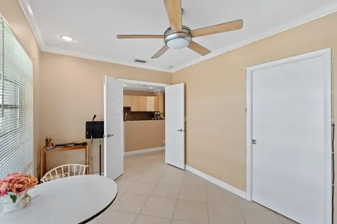 8666 Bella Vista Drive Boca Raton FL 33433