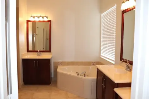 19298 Seneca Avenue Weston FL 33332