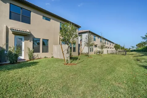 8656 Escue Street Lake Worth FL 33467