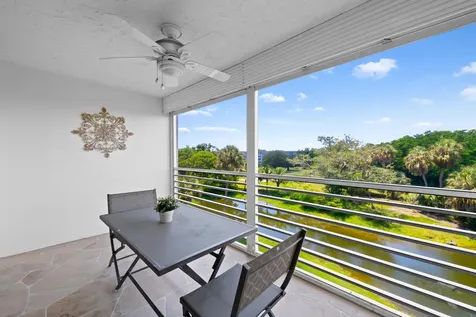 3510 Oaks Way Pompano Beach FL 33069
