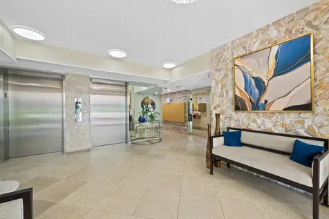 3510 Oaks Way Pompano Beach FL 33069