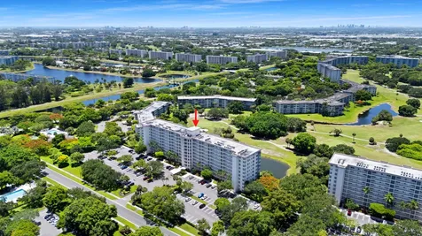 3510 Oaks Way Pompano Beach FL 33069