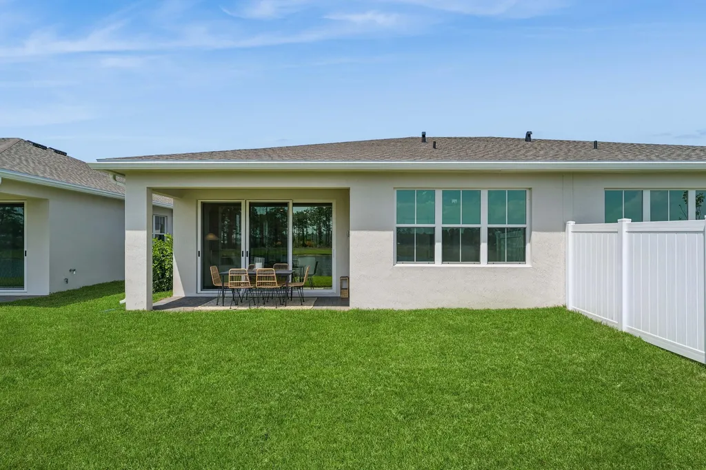 10067 NW Dreamweaver Road Port St Lucie FL 34987