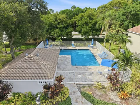 18241 NW 8th Street Pembroke Pines FL 33029