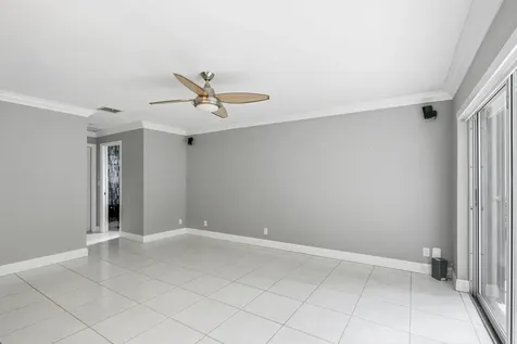 18241 NW 8th Street Pembroke Pines FL 33029