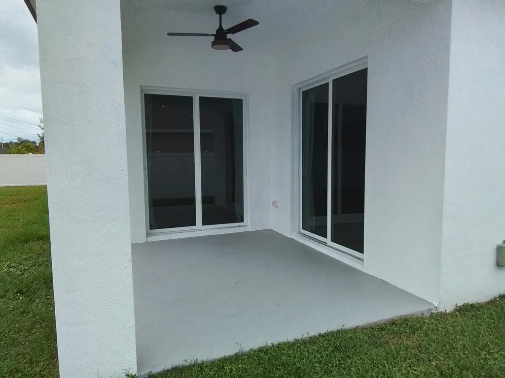 1258 SW Santiago Avenue Port St Lucie FL 34953