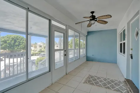 2734 NE 27th Court Lighthouse Point FL 33064