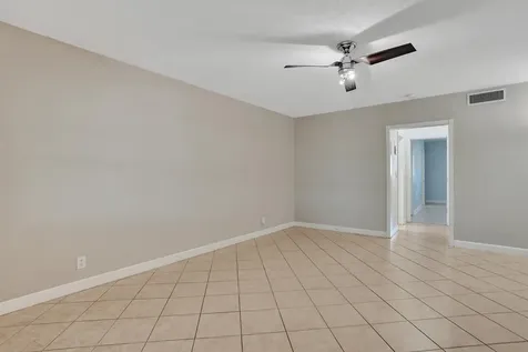 2734 NE 27th Court Lighthouse Point FL 33064