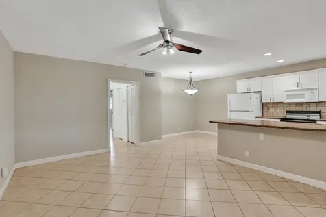 2734 NE 27th Court Lighthouse Point FL 33064