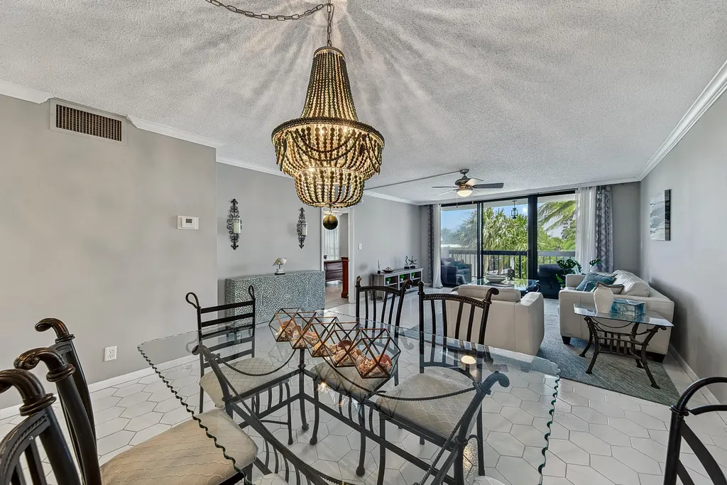 4800 Bayview Drive Fort Lauderdale FL 33308