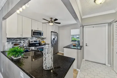 4800 Bayview Drive Fort Lauderdale FL 33308