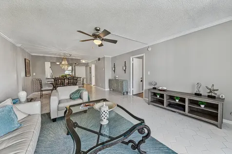 4800 Bayview Drive Fort Lauderdale FL 33308