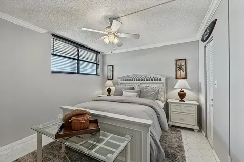 4800 Bayview Drive Fort Lauderdale FL 33308