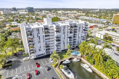 4800 Bayview Drive Fort Lauderdale FL 33308