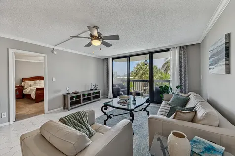 4800 Bayview Drive Fort Lauderdale FL 33308