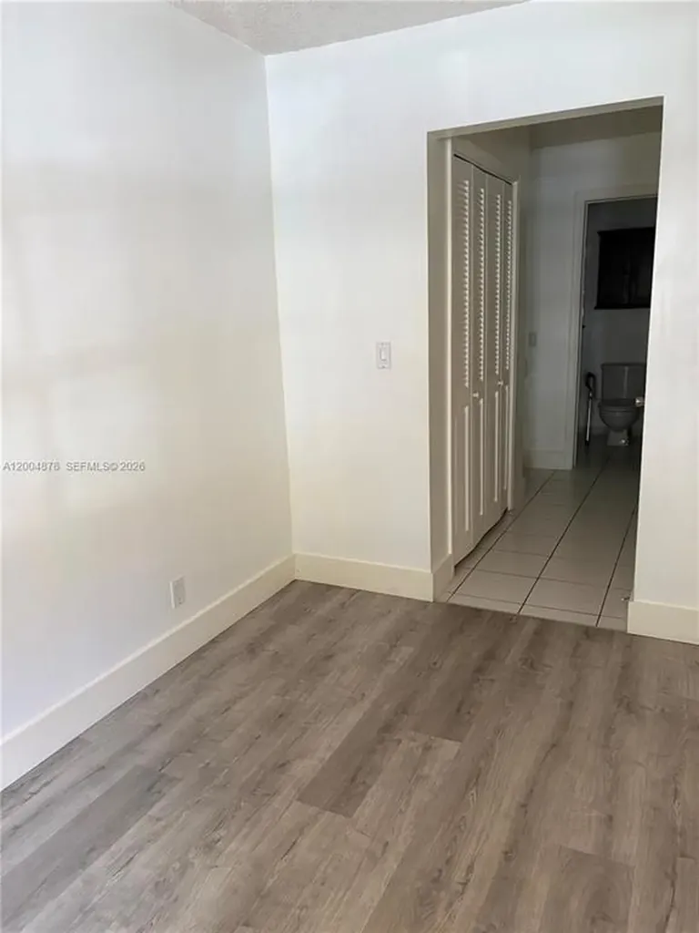 6207 Bay Club Drive Fort Lauderdale FL 33308