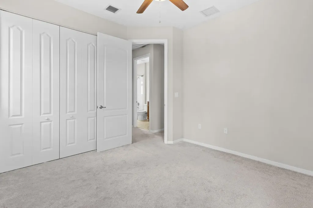5319 Falcon Trail Davie FL 33314