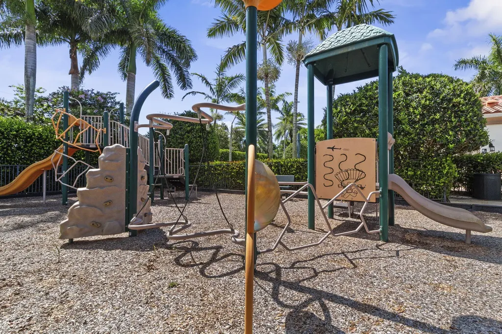 5319 Falcon Trail Davie FL 33314