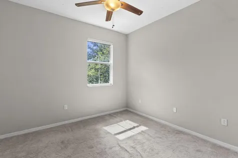 5319 Falcon Trail Davie FL 33314