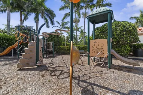 5319 Falcon Trail Davie FL 33314