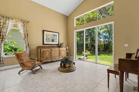 4440 NW 42nd Terrace Coconut Creek FL 33073