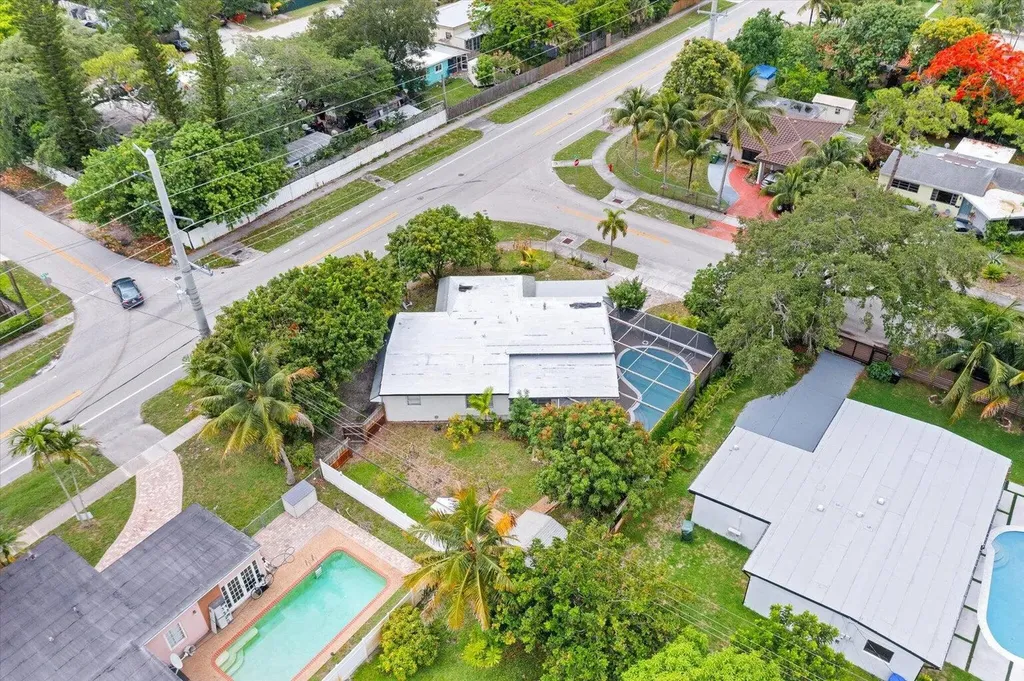 3101 SW 16th Street Fort Lauderdale FL 33312