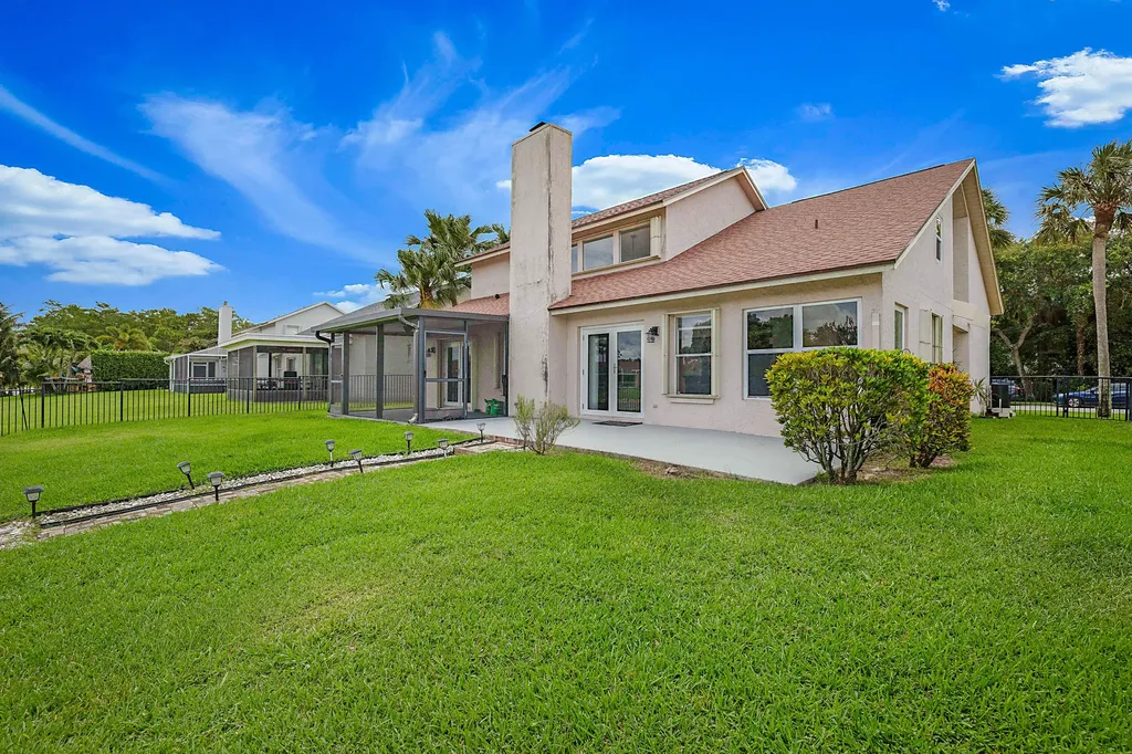 3570 Woods Walk Boulevard Lake Worth FL 33467