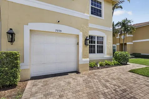 7559 Spatterdock Drive Boynton Beach FL 33437