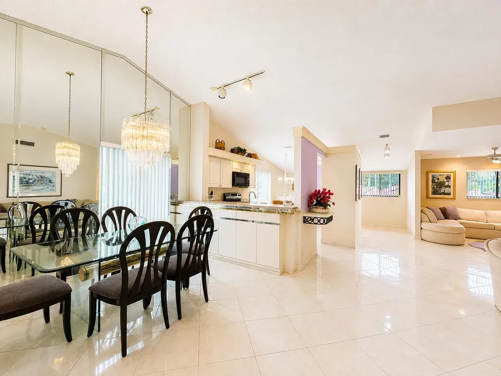 10592 Tropic Palm Avenue Boynton Beach FL 33437