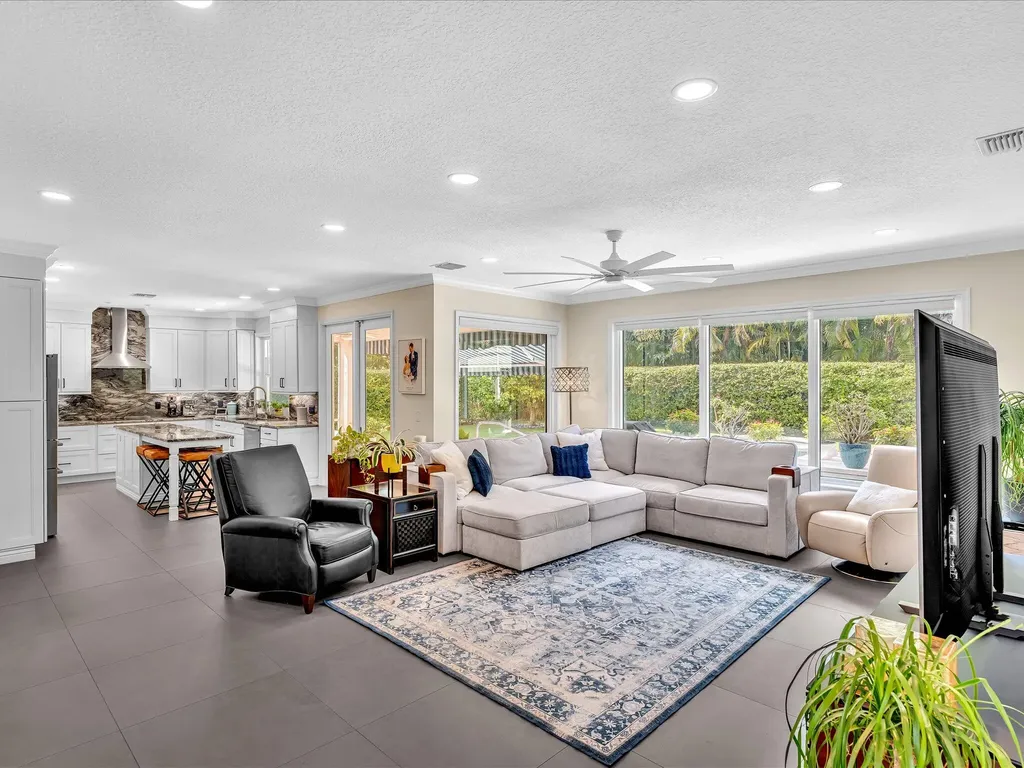 4770 Glenn Pine Lane Boynton Beach FL 33436