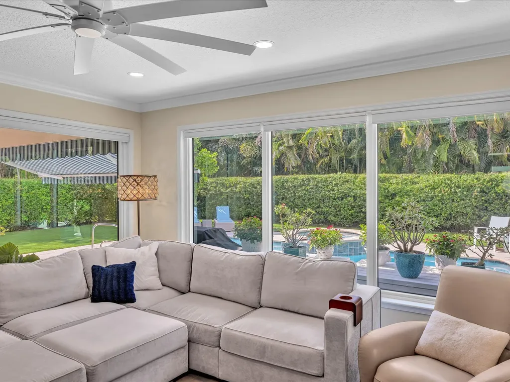 4770 Glenn Pine Lane Boynton Beach FL 33436