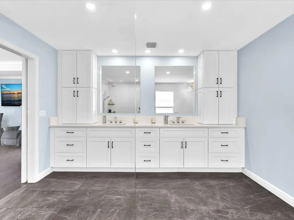 4770 Glenn Pine Lane Boynton Beach FL 33436