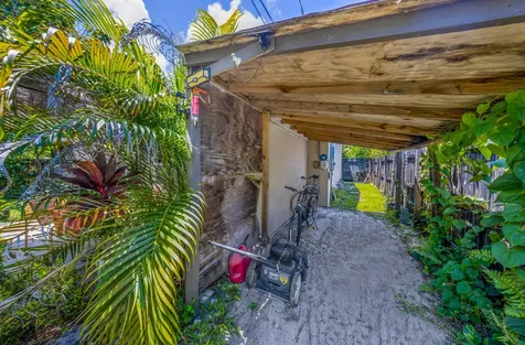 2326 Harding Street Hollywood FL 33020