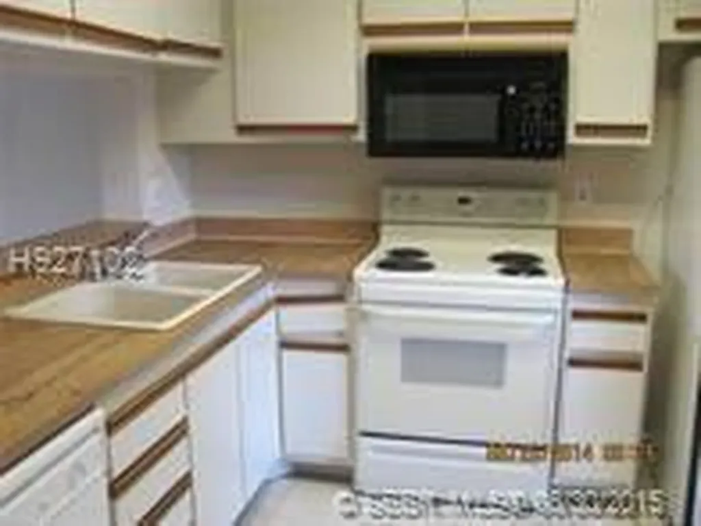 2570 NW 89th Drive Coral Springs FL 33065