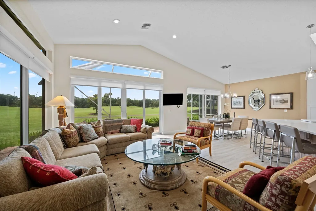 4706 Carlton Golf Drive Lake Worth FL 33449