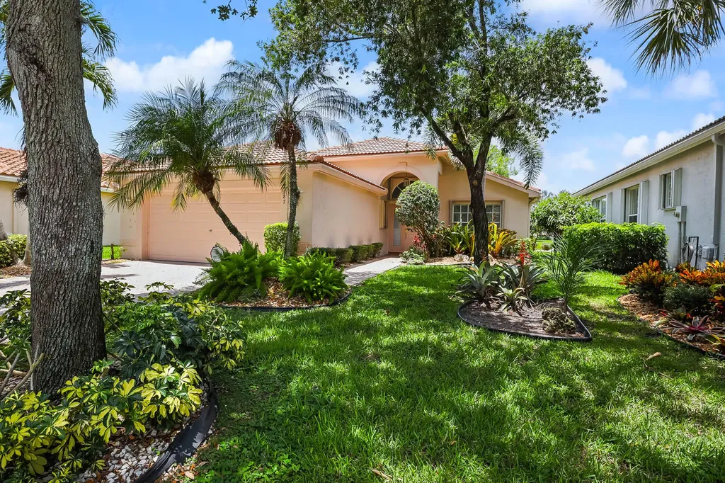 7387 Tonga Court Boynton Beach FL 33437