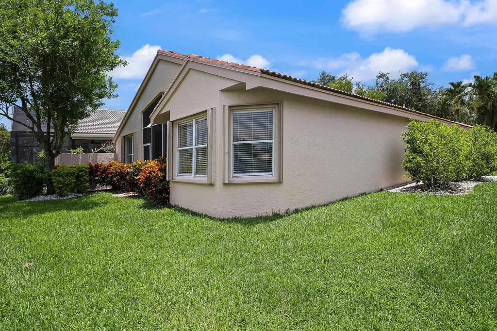 7387 Tonga Court Boynton Beach FL 33437