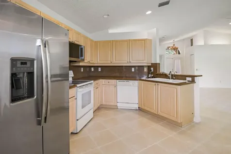 7387 Tonga Court Boynton Beach FL 33437