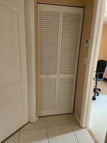 8752 NW 107th Terrace Hialeah Gardens FL 33018
