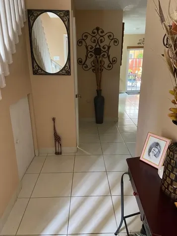 8752 NW 107th Terrace Hialeah Gardens FL 33018