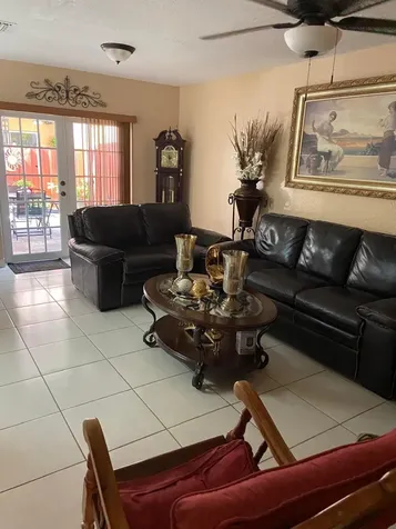 8752 NW 107th Terrace Hialeah Gardens FL 33018