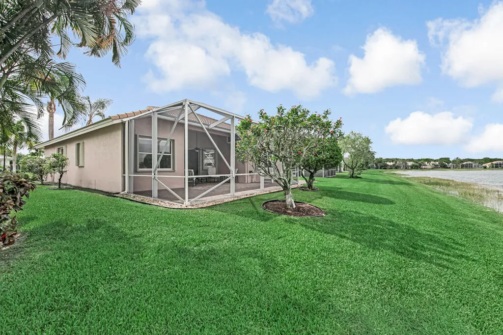8269 Marsala Way Boynton Beach FL 33472
