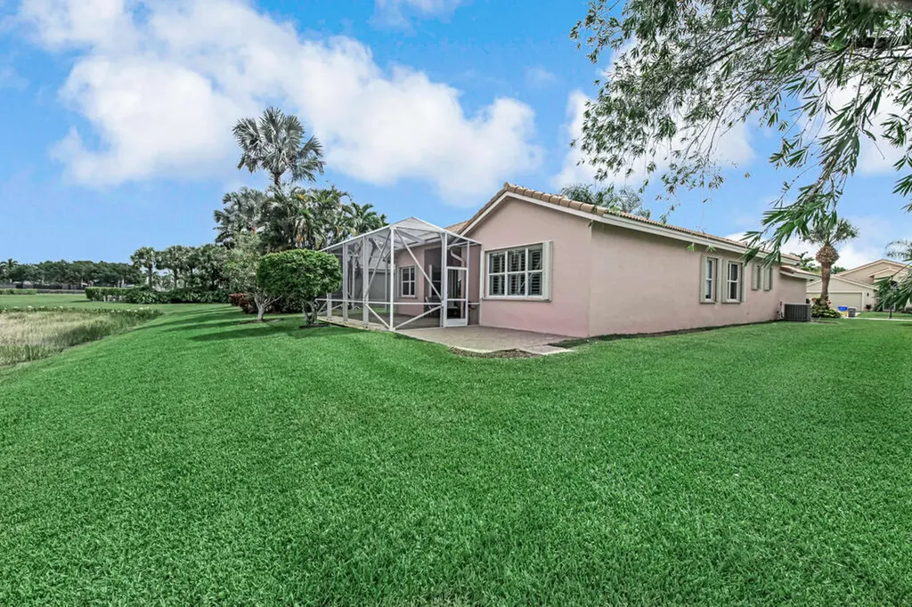 8269 Marsala Way Boynton Beach FL 33472