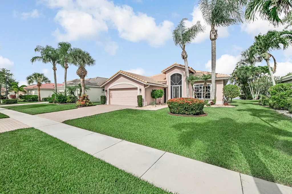 8269 Marsala Way Boynton Beach FL 33472