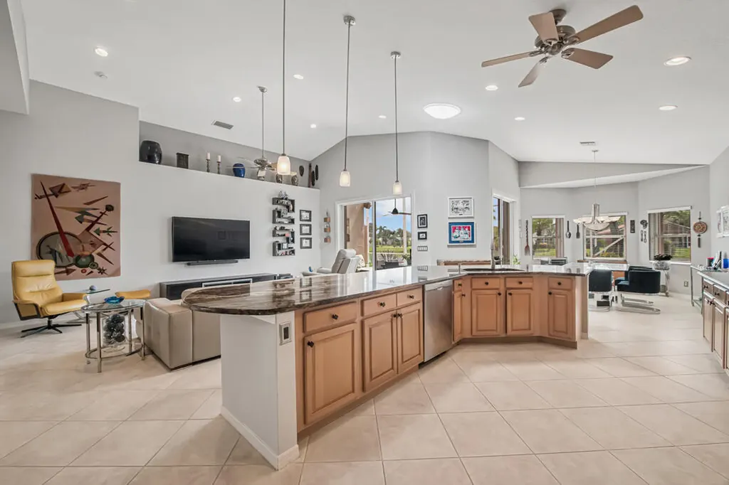 8417 Grand Messina Circle Boynton Beach FL 33472