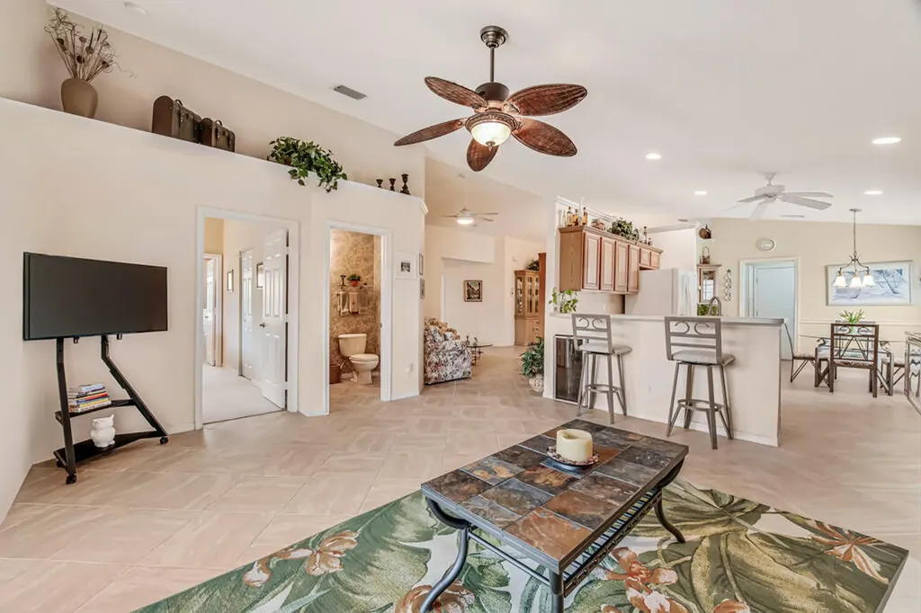 8294 Duomo Circle Boynton Beach FL 33472