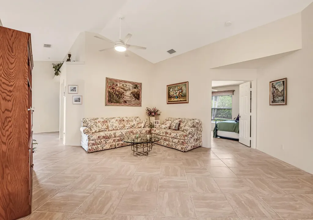 8294 Duomo Circle Boynton Beach FL 33472
