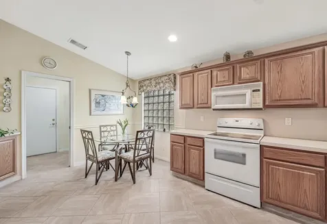 8294 Duomo Circle Boynton Beach FL 33472