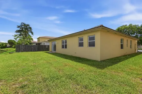 1412 NE 40th Avenue Homestead FL 33033