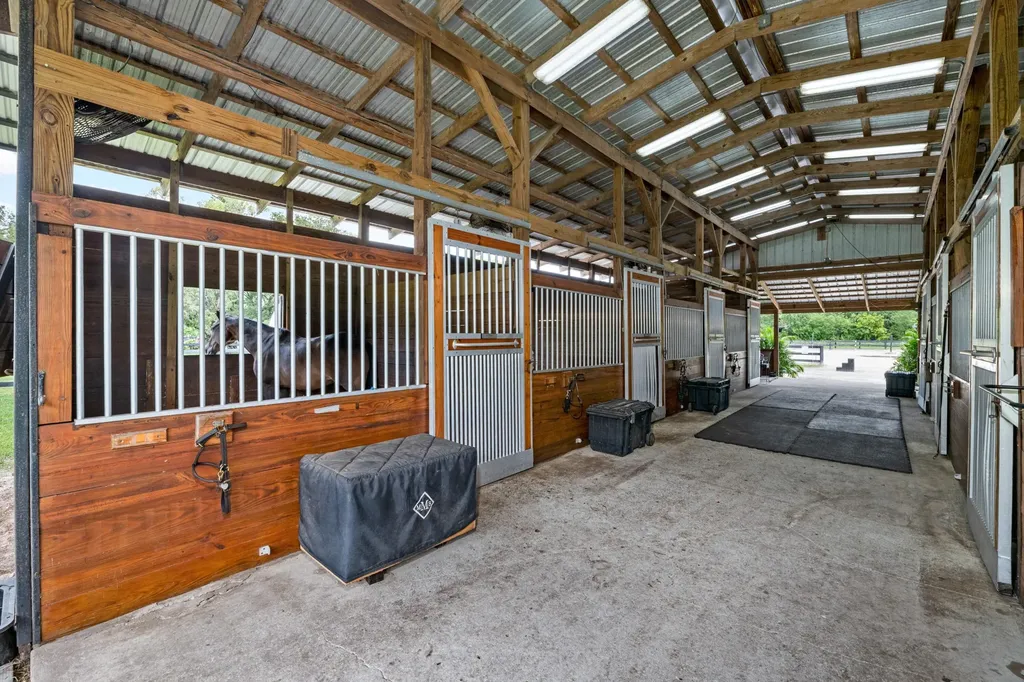 14536 North Road Loxahatchee Groves FL 33470